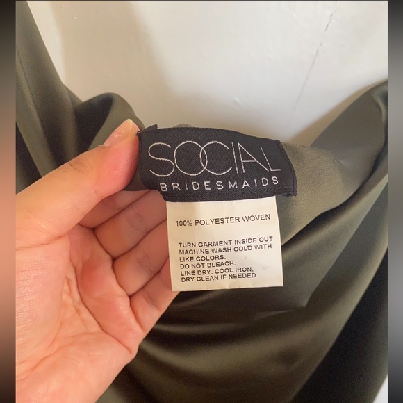 ASYMMETRICAL ONE-SHOULDER COWL MIDI SLIP DRESS IN OLIVE GREEN - Picture 8 of 9